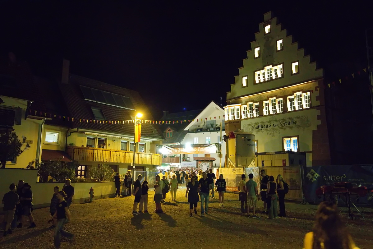 Der provisorisch befestigte Stubenplatz dieses Jahr ohne Brunnen